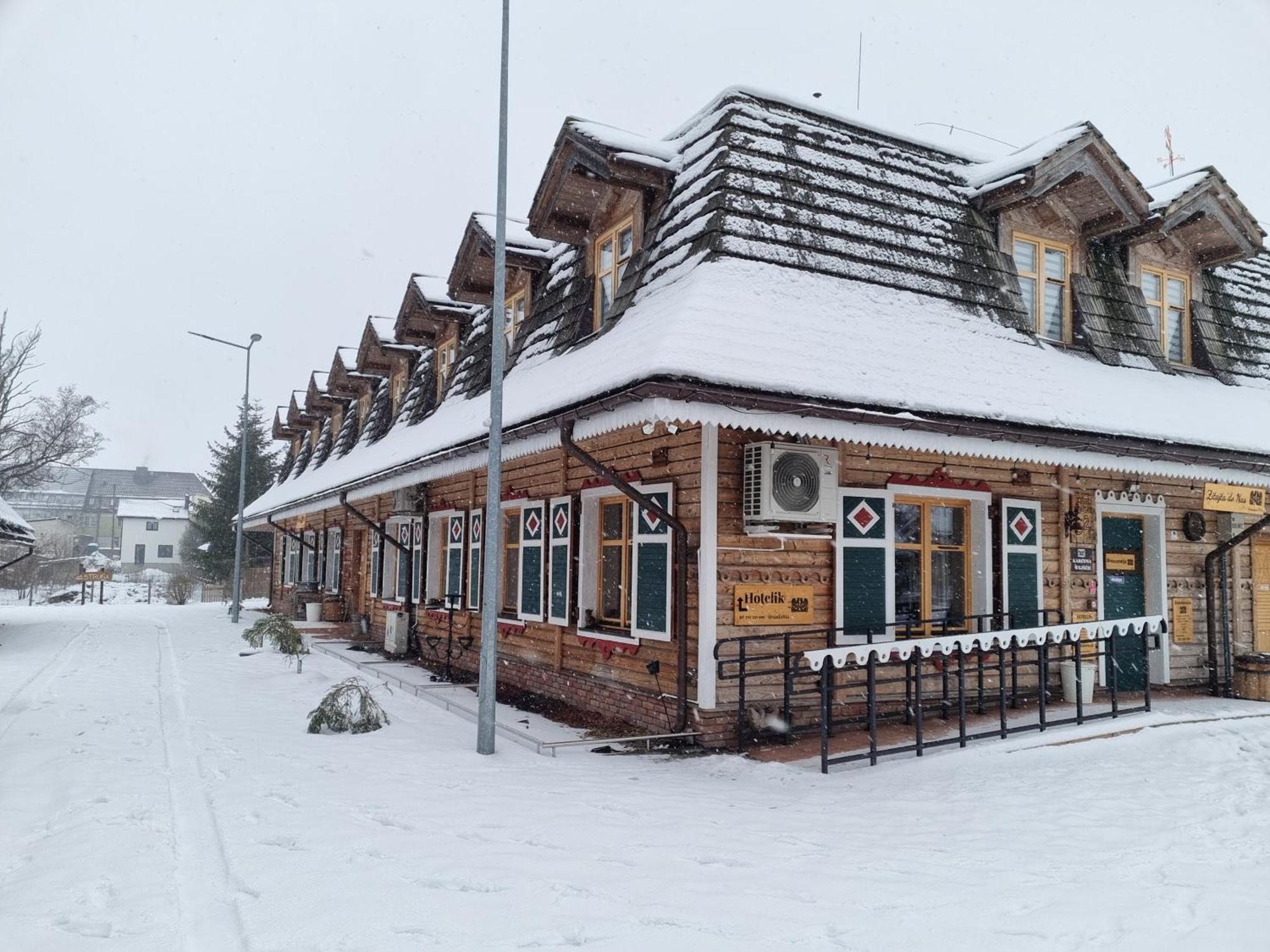 Hotelik Z Mozliwoscia Sniadania "Kur" Myszyniec-Kurpie Ngoại thất bức ảnh
